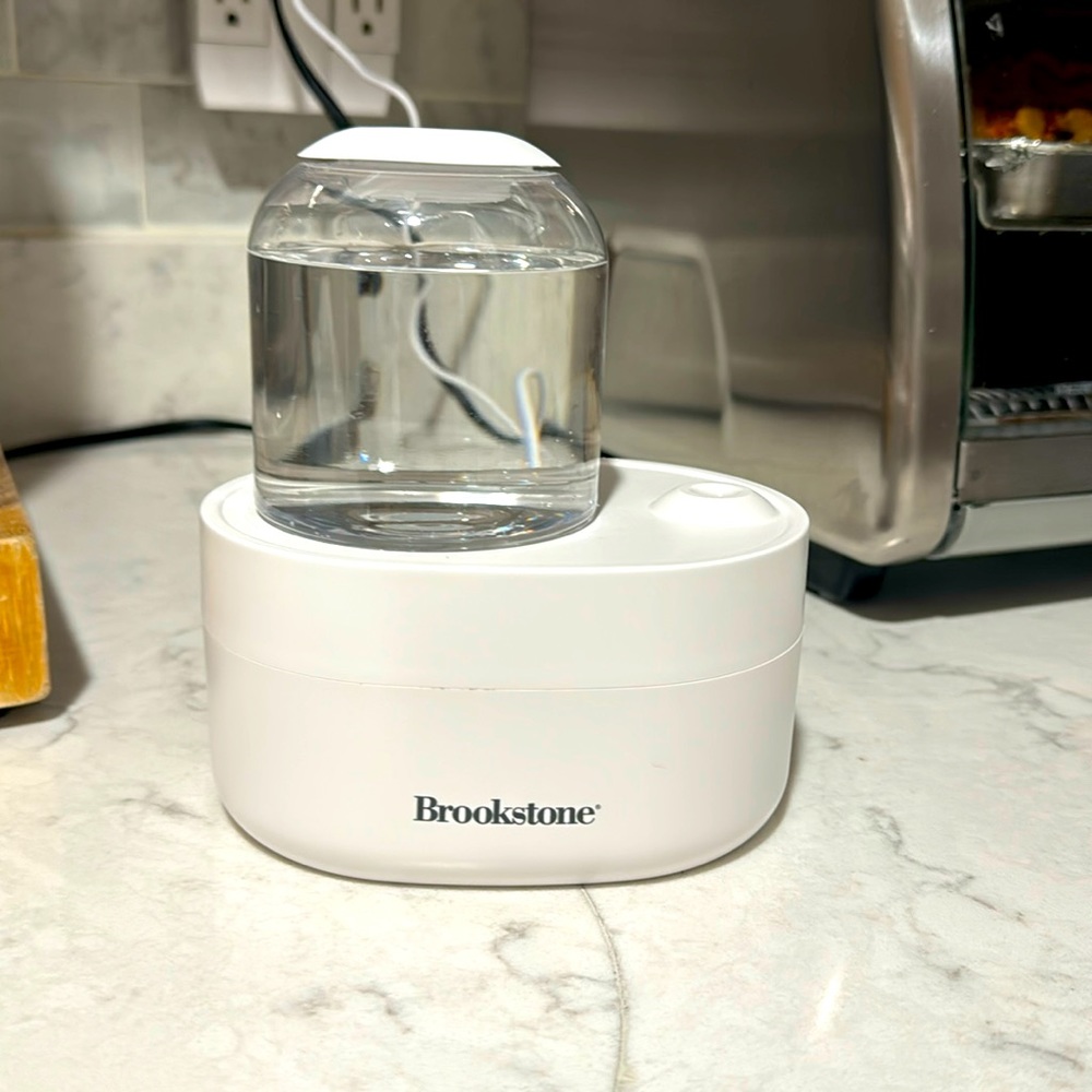 Vortex micropore diffuser